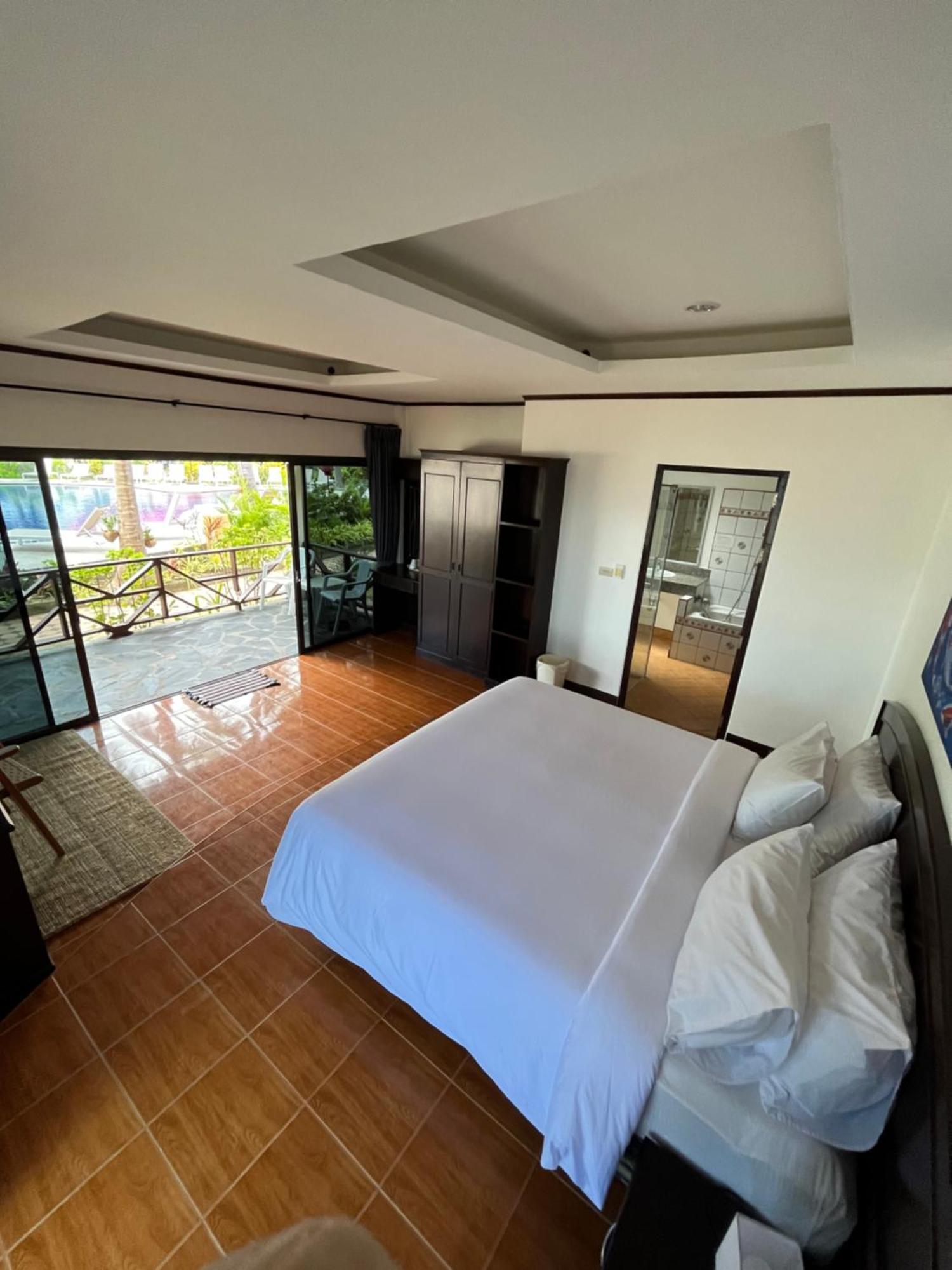 Noble House Beach Resort Ko Lanta Dış mekan fotoğraf