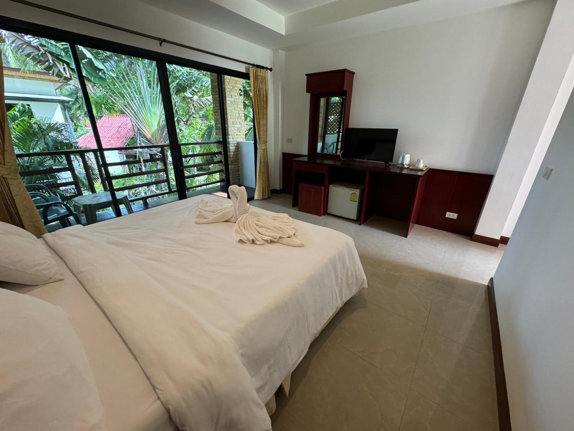 Noble House Beach Resort Ko Lanta Dış mekan fotoğraf