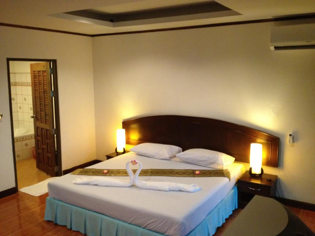 Noble House Beach Resort Ko Lanta Oda fotoğraf