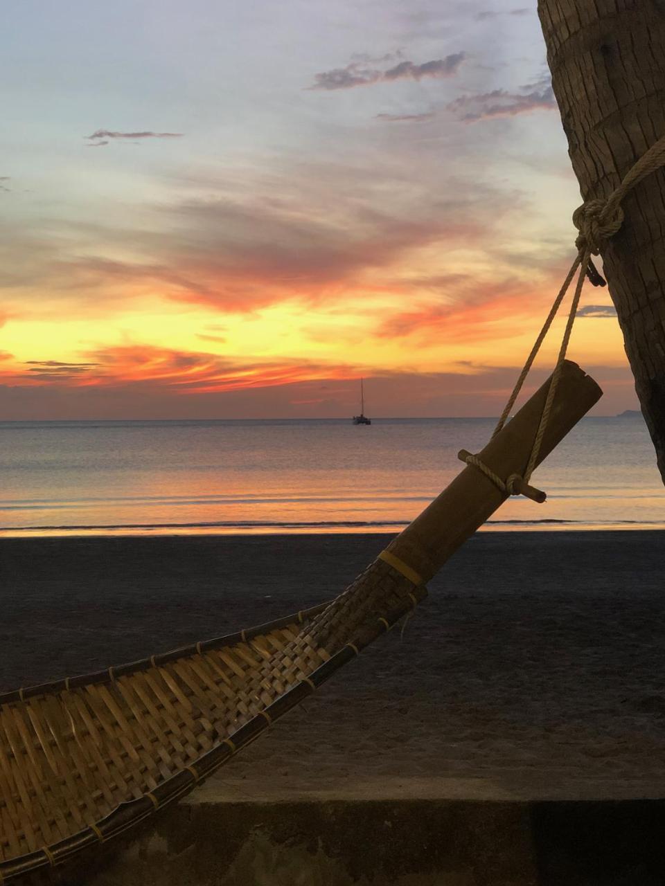 Noble House Beach Resort Ko Lanta Dış mekan fotoğraf