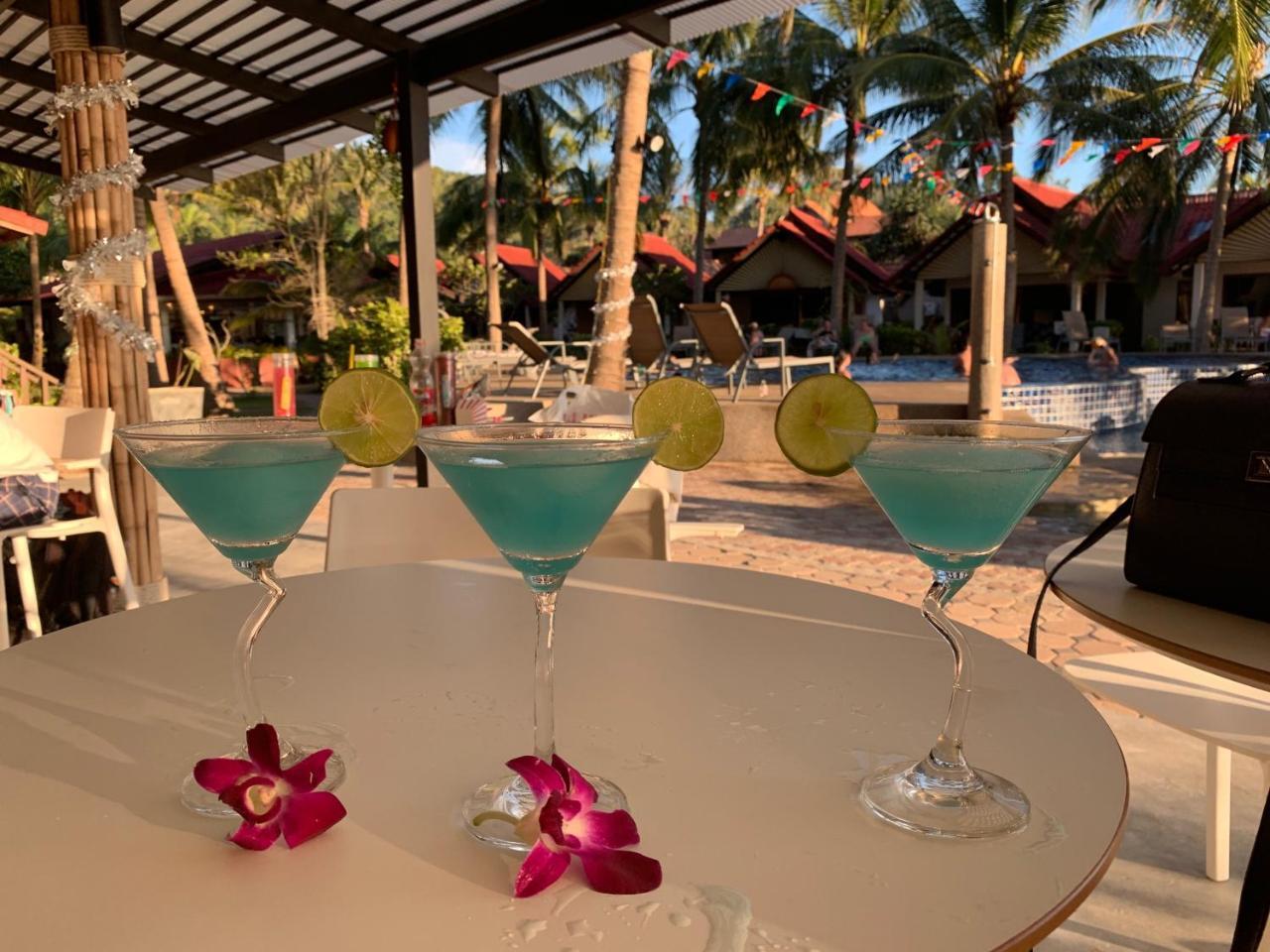 Noble House Beach Resort Ko Lanta Dış mekan fotoğraf